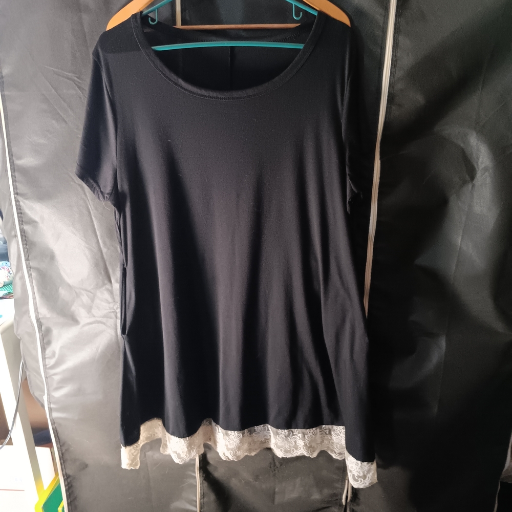 Elegant Black Lace Hem Women's Dress